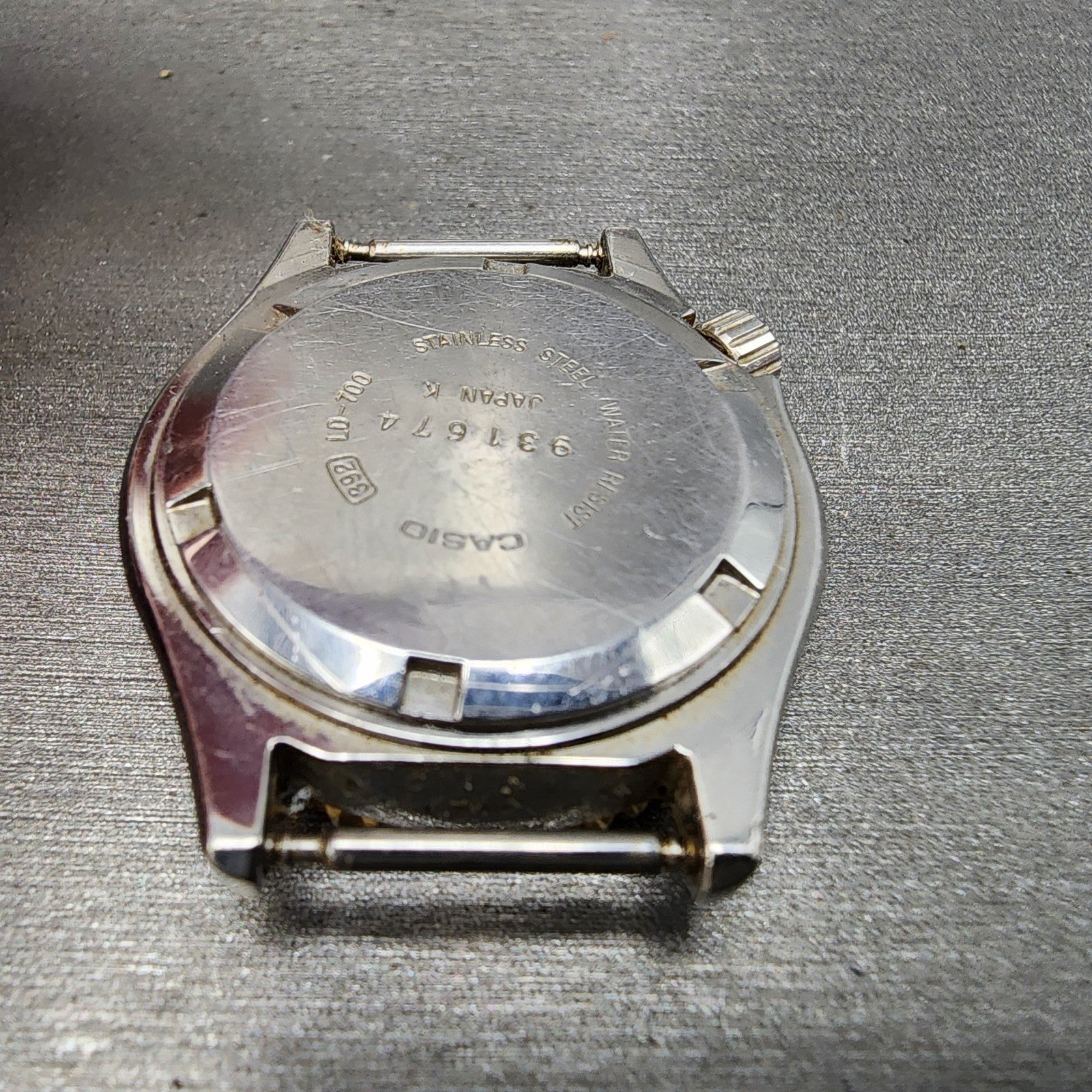 Casio Dive Watch Women 32mm Black Dial Two Tone Date Round LD700 New Battery10