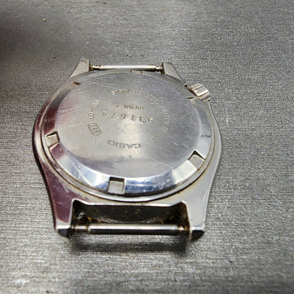 Casio Dive Watch Women 32mm Black Dial Two Tone Date Round LD700 New Battery10