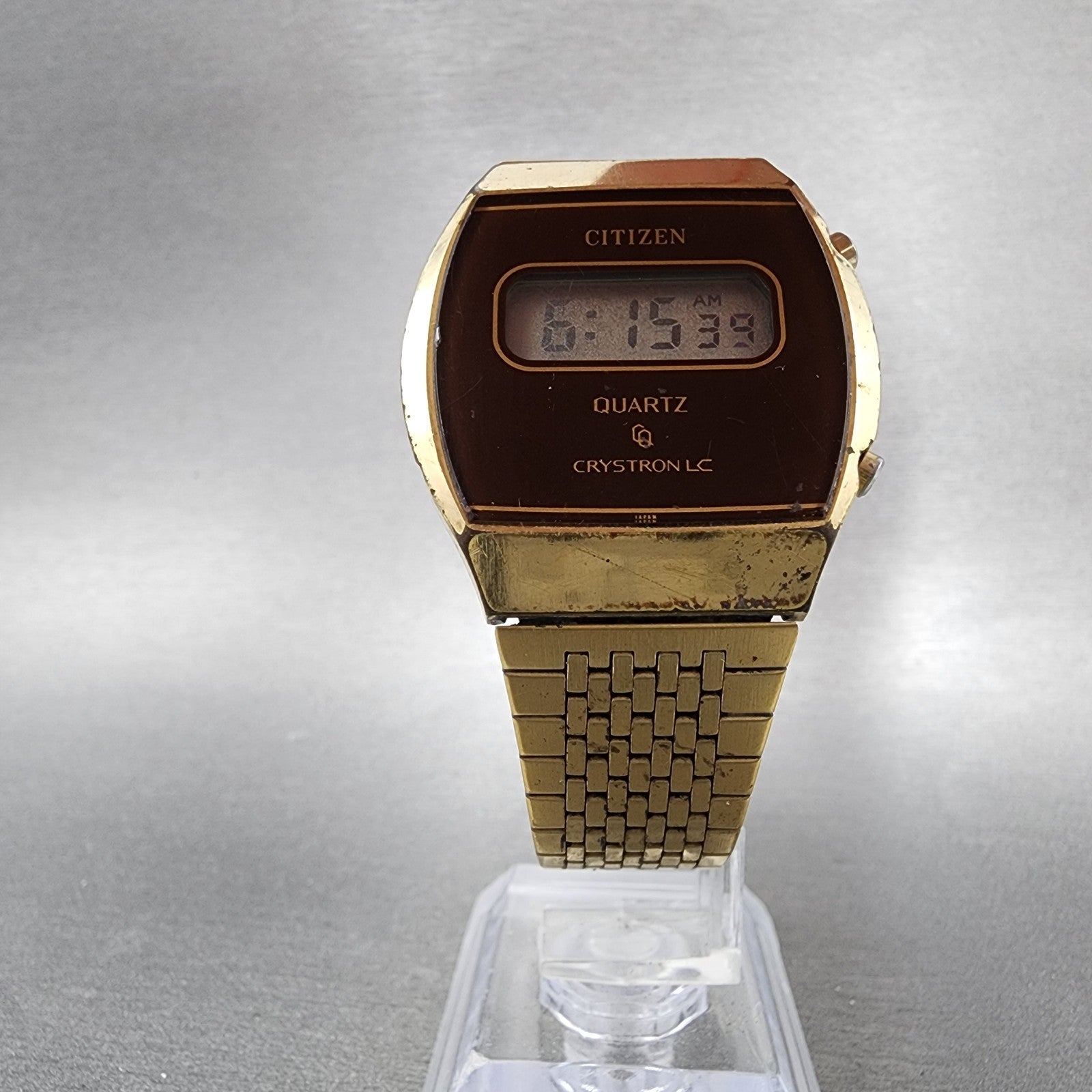 Citizen CQ Digital Watch Men 33mm LCD Gold Tone New Battery 4097238 VTG5