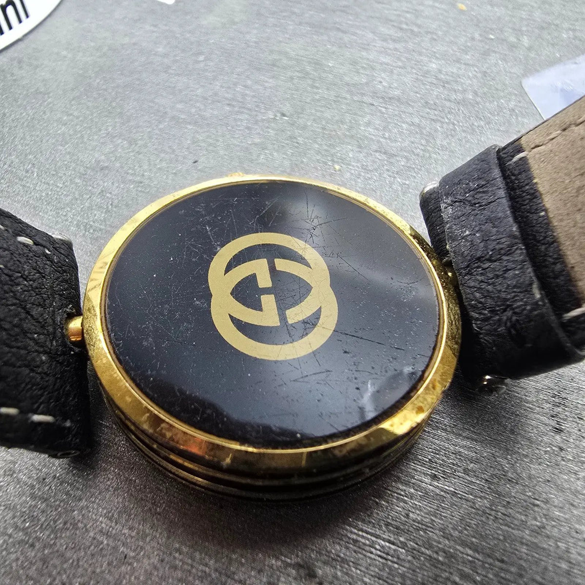 Gucci 2000M Watch Men 30mm Black Dial Gold Plated Leather Round New Battery VTGp10