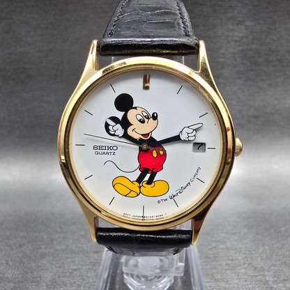 Seiko Mickey Mouse Watch Men 33mm White Dial Gold Tone Date 5V22-8039 New Batt0