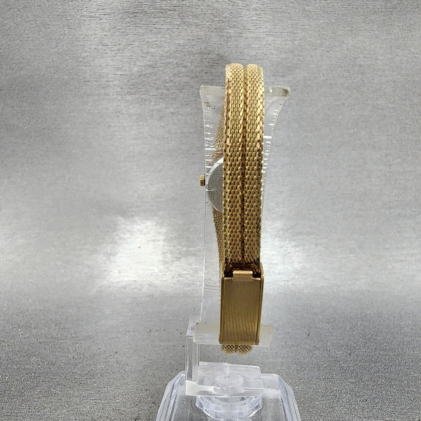 Armitron Deauville Diamond Watch Women 15mm Gold Dial Gold Tone Oval New Battery7