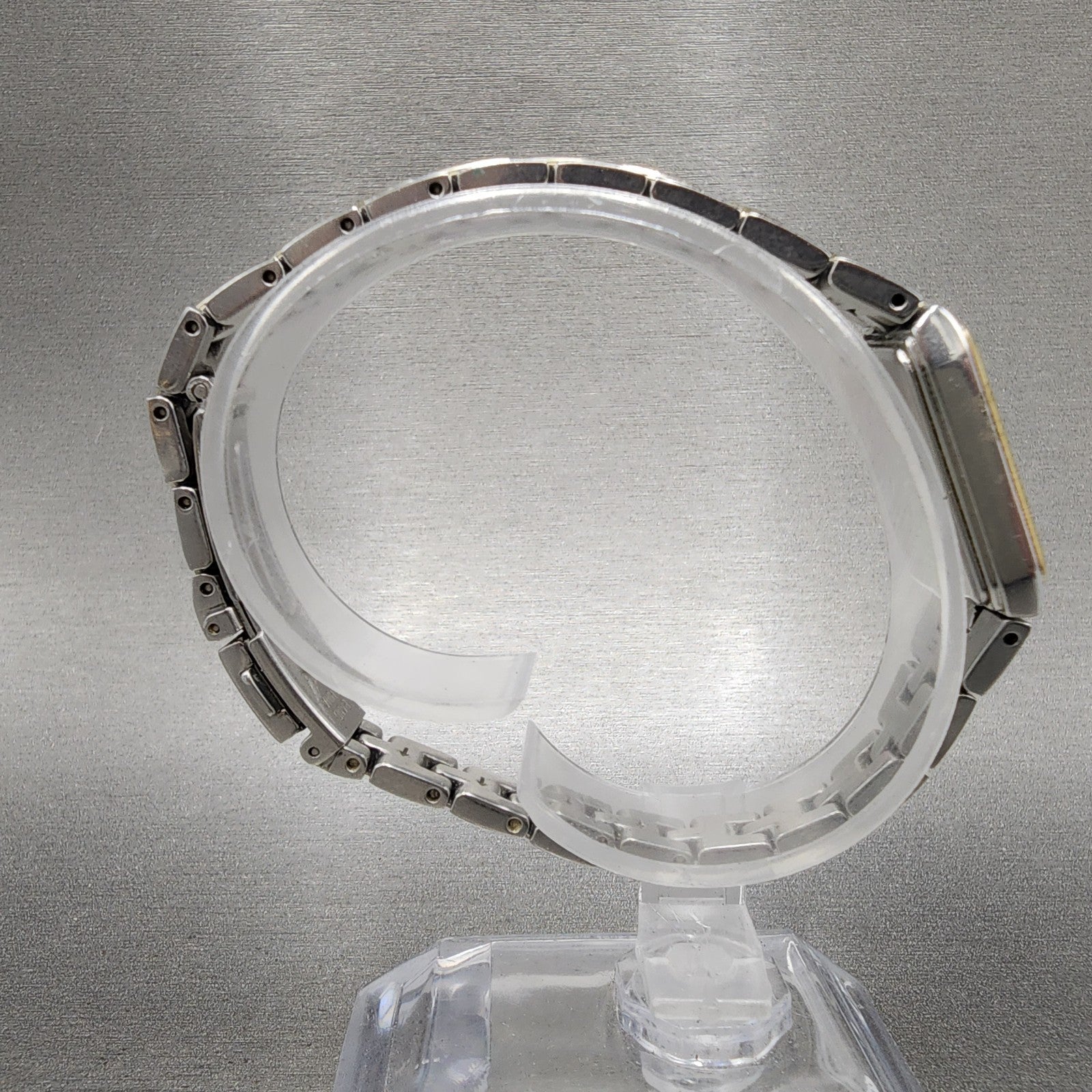 Seiko Solar Tank Watch Women 15mm White Dial Two Tone Rectangle V1160ah0 Runs8