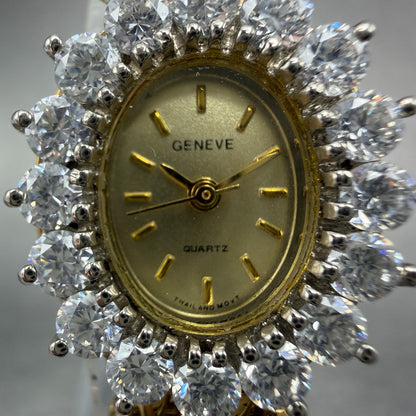 Geneve Watch Women 19mm Champagne  Dial Gold Tone Crystal Bezel Oval New Battery1