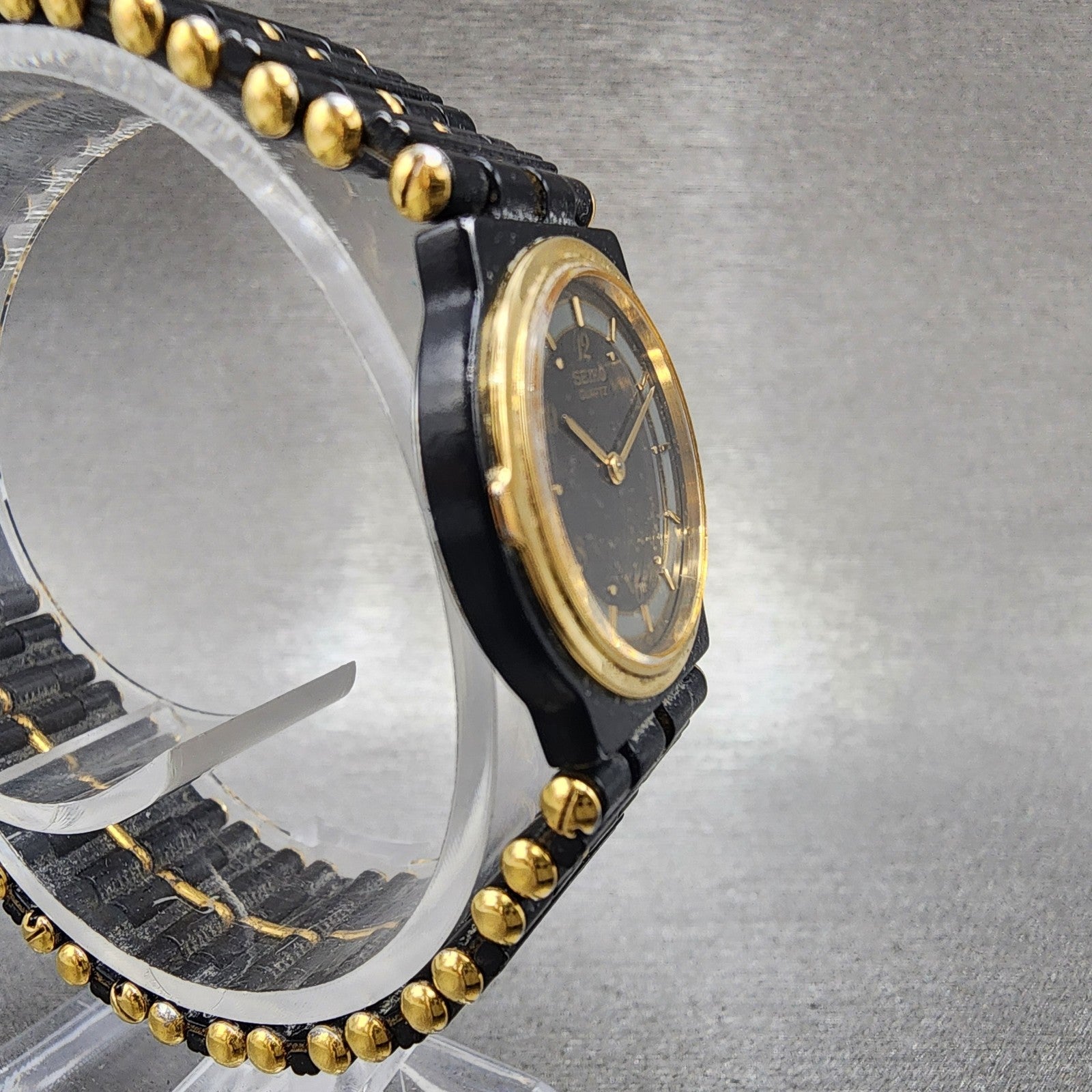 Seiko Watch Women 23mm Black Dial Black & Gold Tone Round 73200330 New Battery3