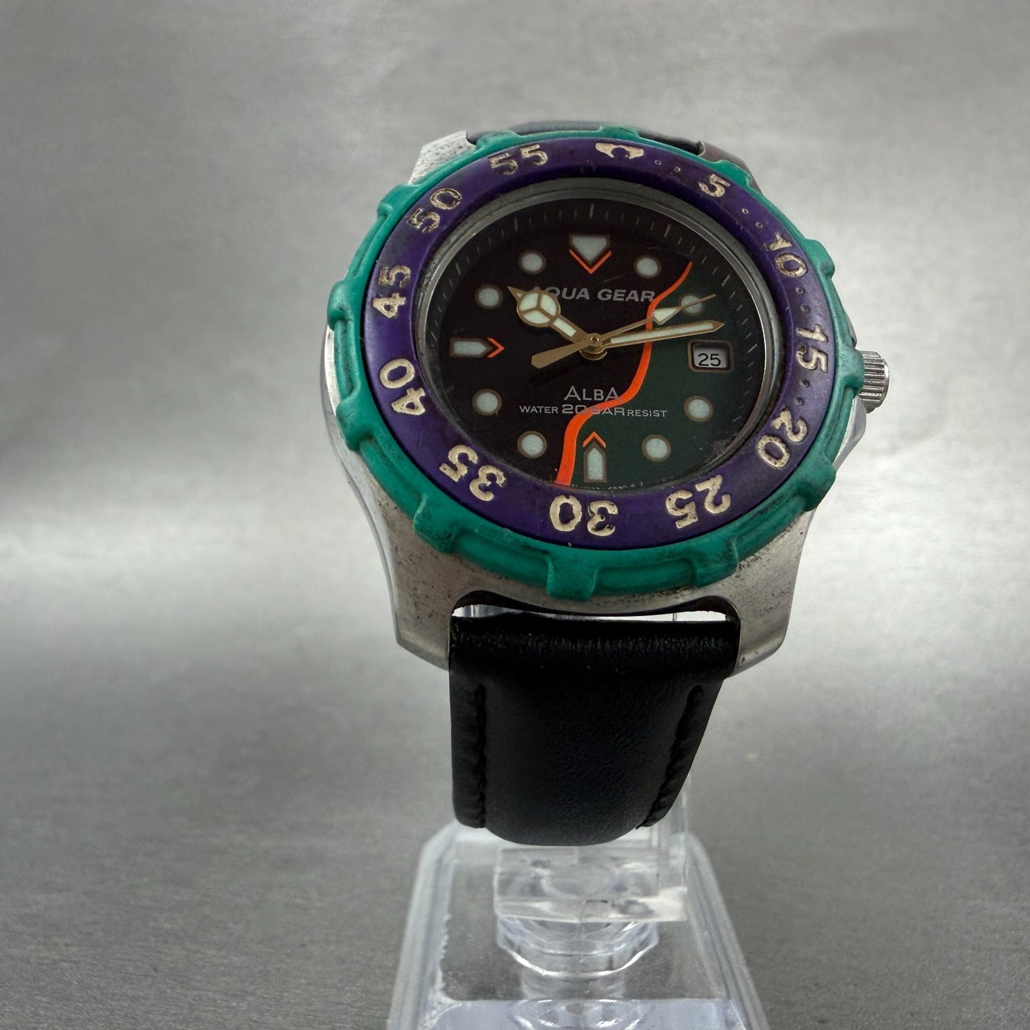 Seiko ALBA Aqua Gear Dive Watch 37mm Black&Green Dial Silver Tone Date New batt5