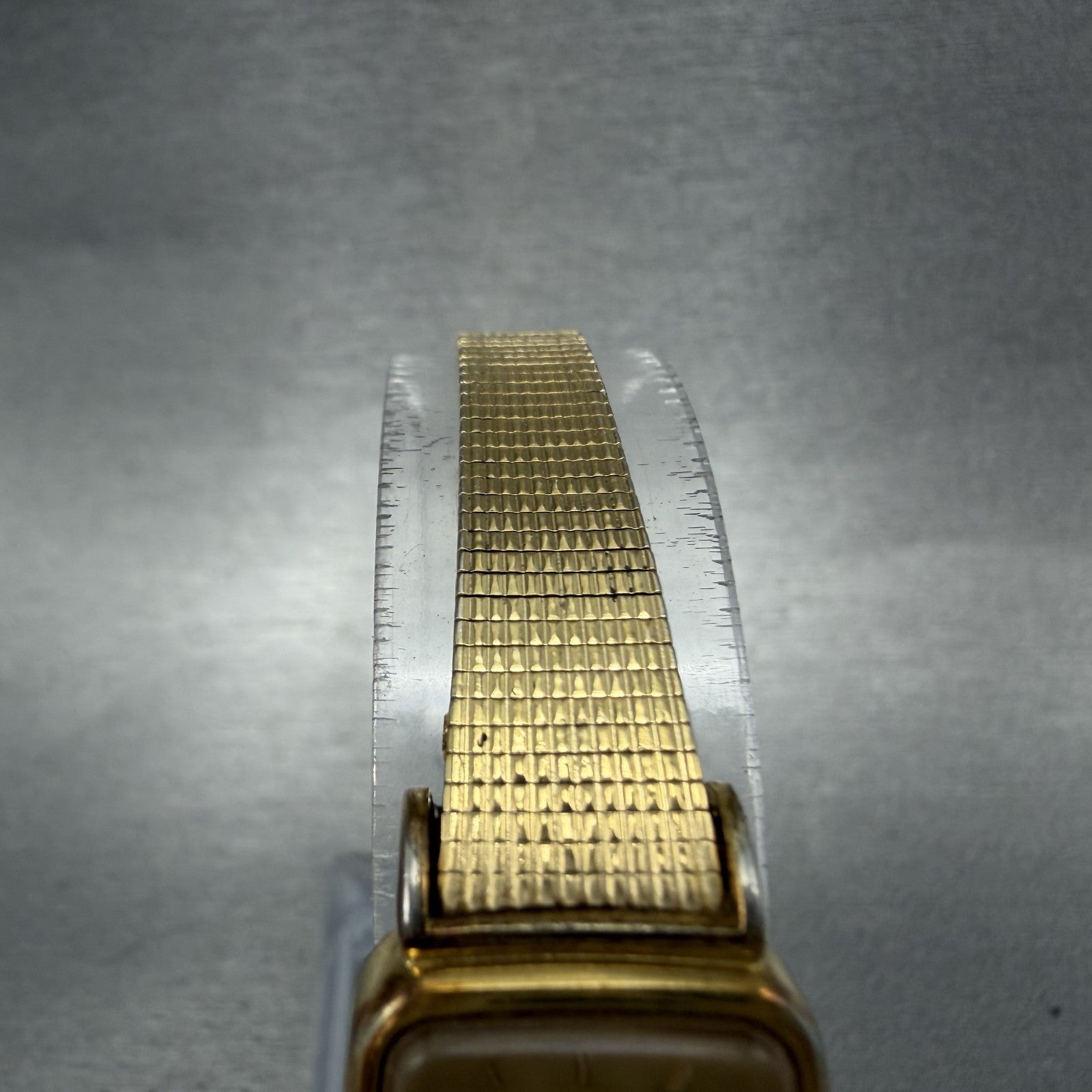 Seiko Tank Watch Women 17mm Champagne Dial Gold Tone 5420-5319 New Battery4