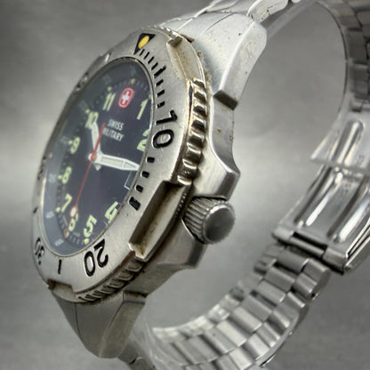 Wenger Swiss Military Dive Watch Men 39mm Blue Dial Steel Date 79088 New Battery2