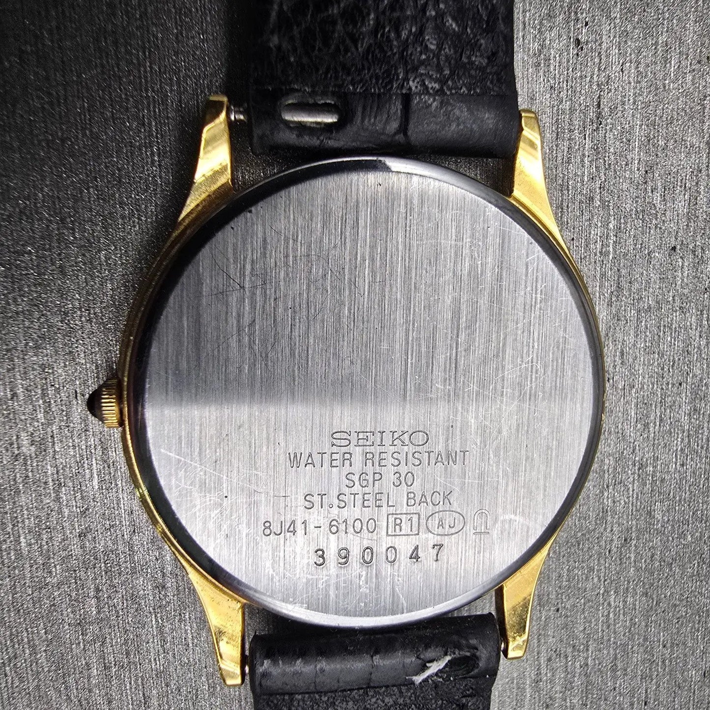 Seiko Dolce Watch Men 31mm Champagne Dial Gold Tone Round 8J41-6100 New Battery10