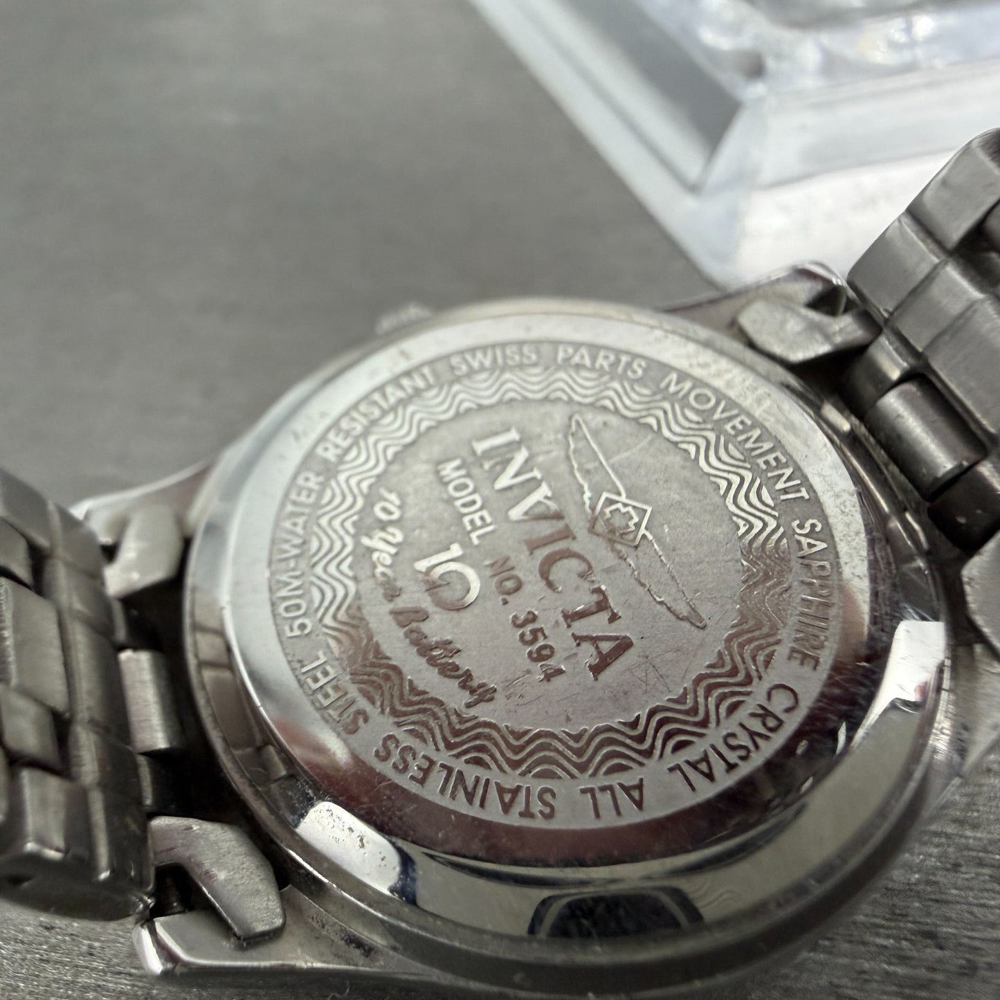 Invicta Watch Women 28mm Salmon Dial Silver Tone Date Round 3594 New Battery9