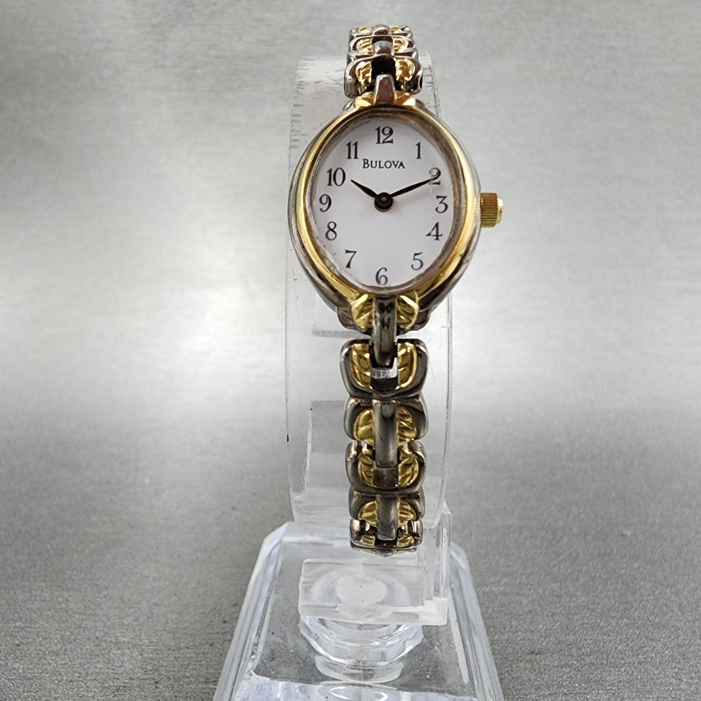 Bulova Watch Women 16mm White Dial Two Tone Oval 98L66 New Battery Vintage5