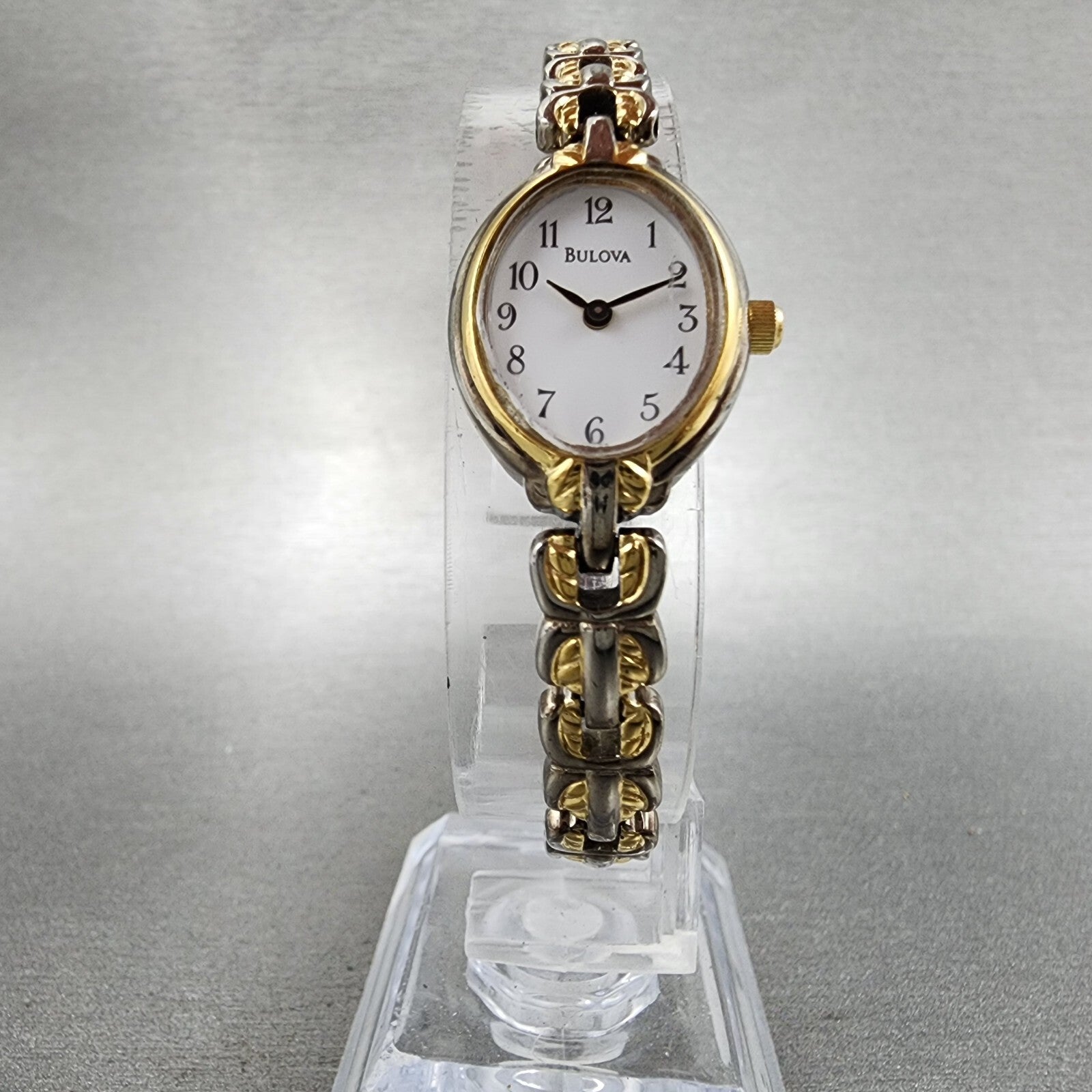 Bulova Watch Women 16mm White Dial Two Tone Oval 98L66 New Battery Vintage5