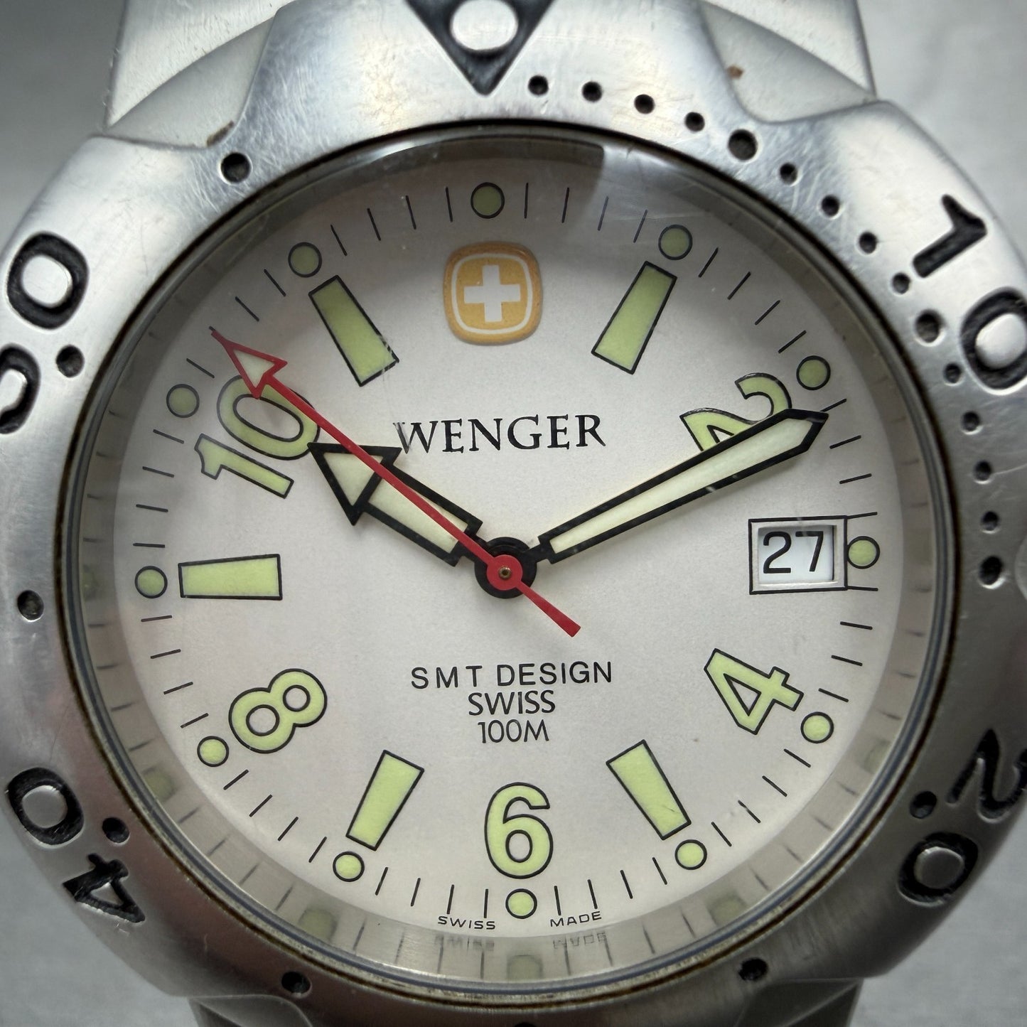 Wenger Dive Watch Men 39mm White Dial Silver Tone Date SMT Design New Battery1