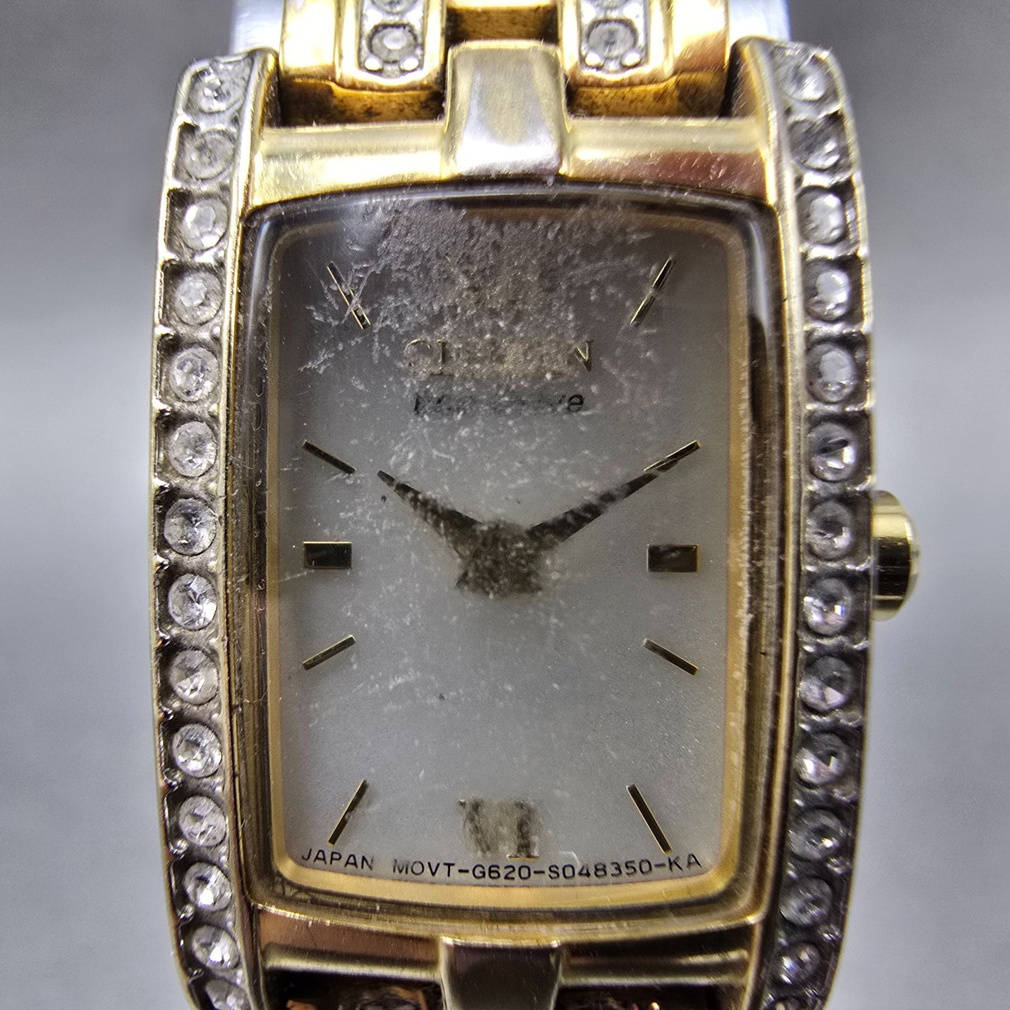 Citizen Eco-Drive Tank Watch Women 15mm White Dial Gold Tone G620-S028728 Runs1