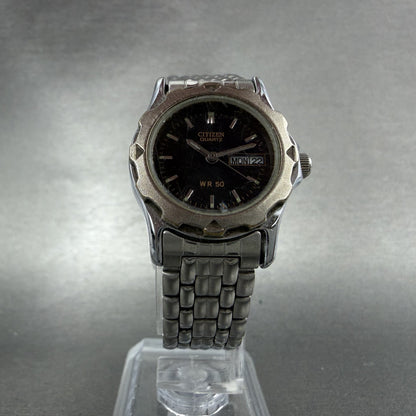 Citizen Watch Women 26mm Black Dial Silver Tone Daydate Round New Battery VTG6