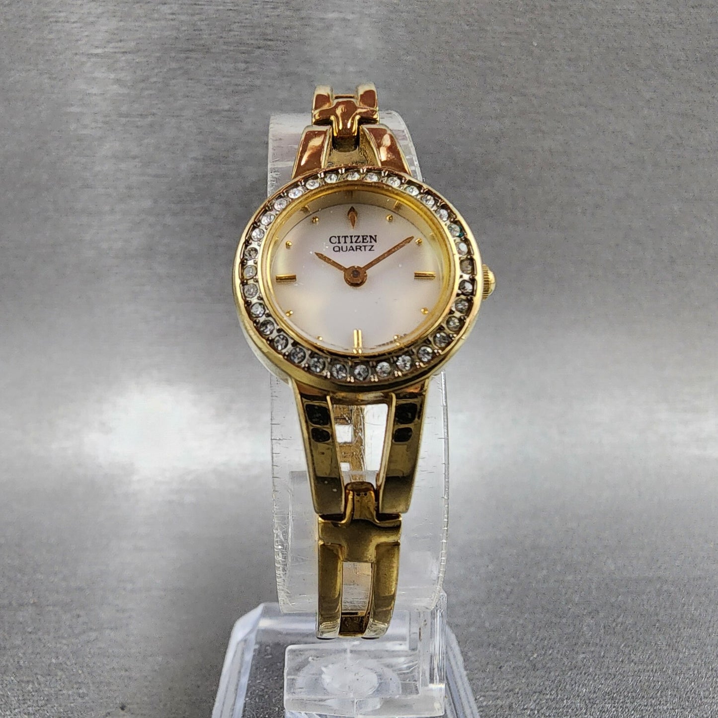 Citizen Watch Women 20mm MOP Dial Gold Tone Crystal Bezel Round New Battery5
