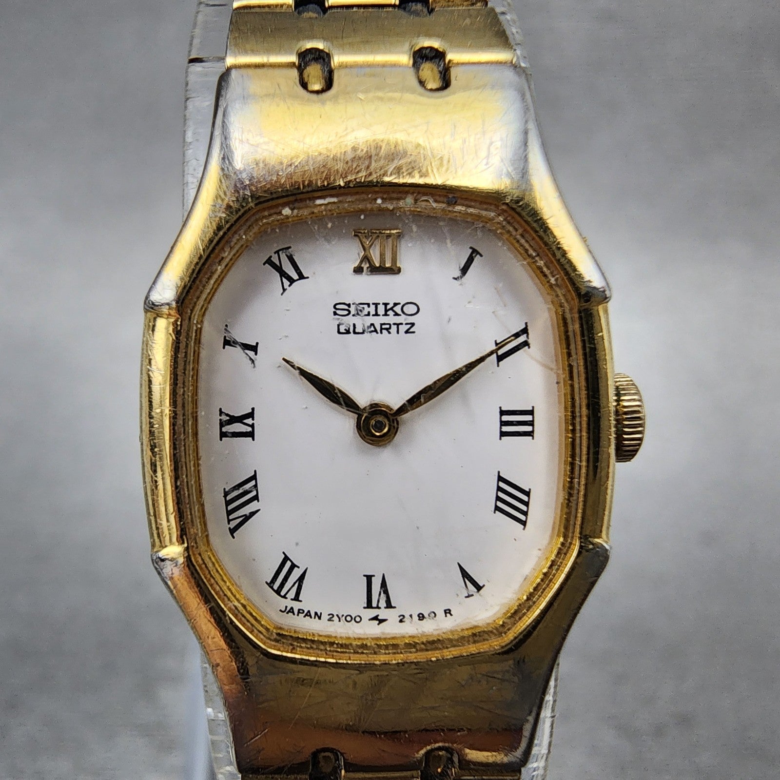 Seiko Watch Women 17mm White Dial Gold Tone Octagon 2y005509 New Battery1