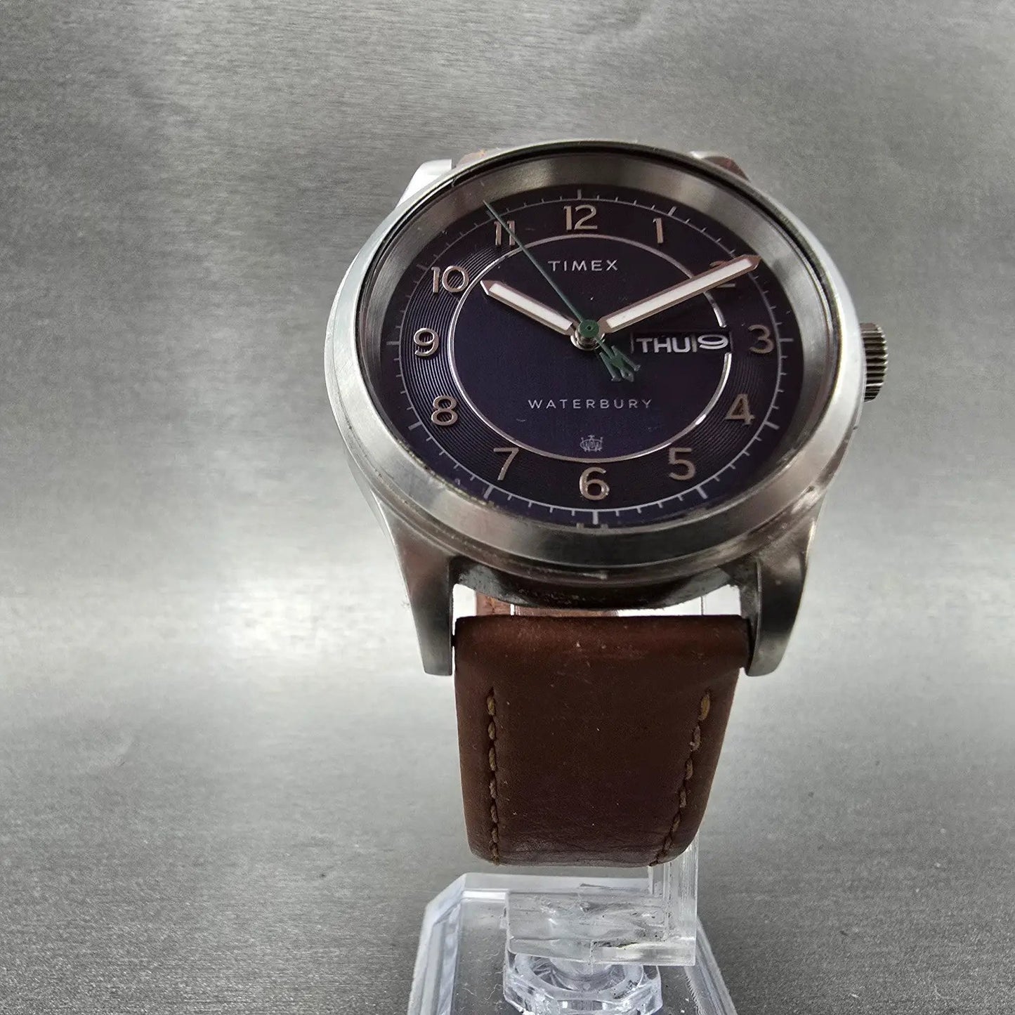Timex Waterbury Traditional Watch Men 39mm Blue Dial Steel Daydate New Battery5