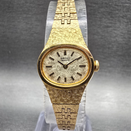 Seiko Watch Women 18mm Champagne Dial Gold Tone Oval 4N00-5299 New Battery0