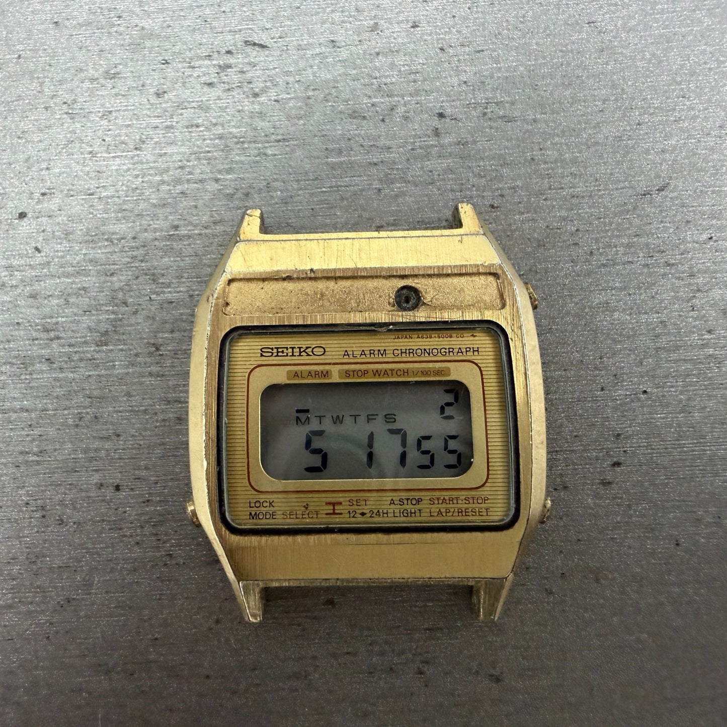 Seiko Digital Watch Men 33mm LCD Gold Tone alarm Chrono A639-5009 New battery0