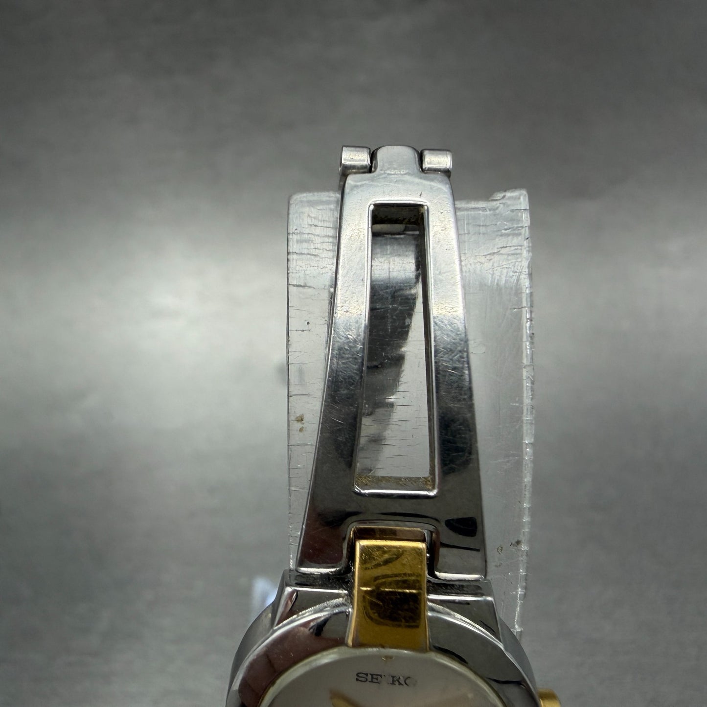 Seiko Watch Women 20mm White Dial Two Tone Round 1N00-0GM0 New Battery Vintage4