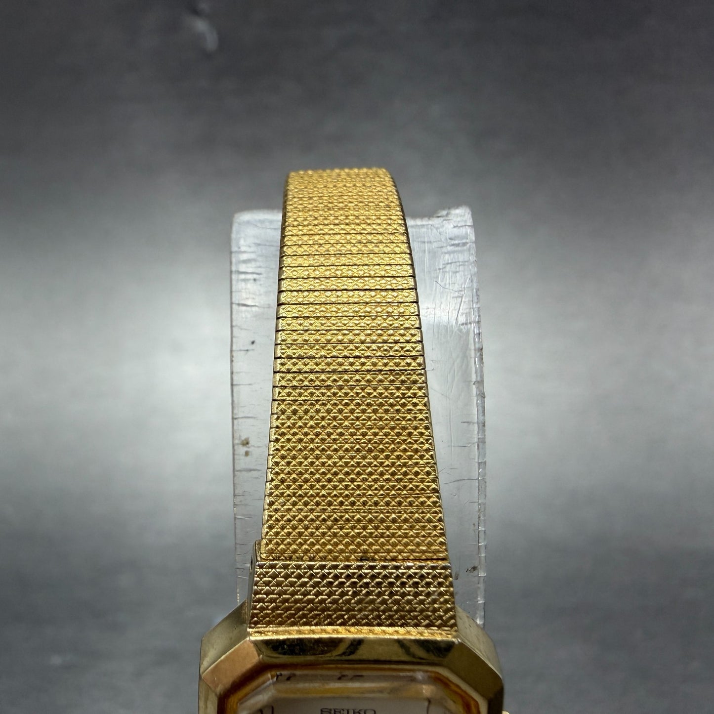 Seiko Watch Women 17mm Cream Dial Gold Tone Octagon VTG 4N00-5139 New Battery4