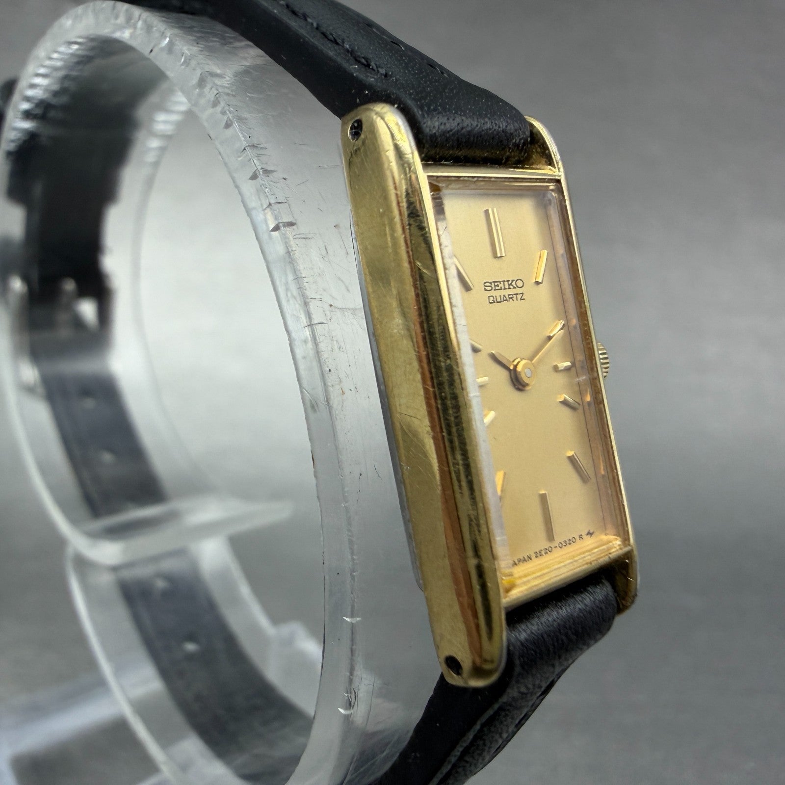 Seiko Tank Watch Women 12mm Champagne Dial Gold Tone 2E20-5239 New Battery NJHD3