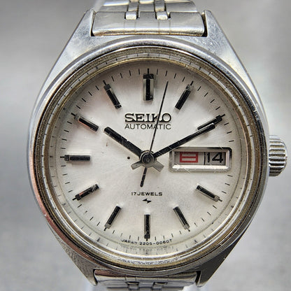 Seiko Automatic Watch Women 25mm White Dial silver Tone Round Daydate 220604801