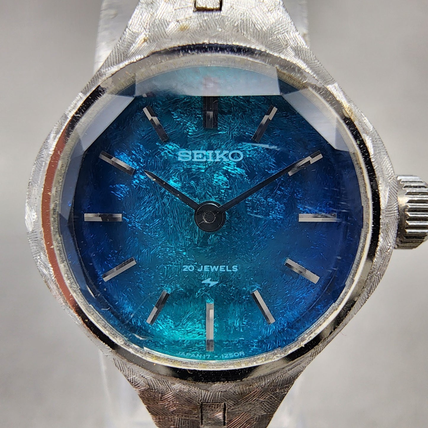 Seiko Watch Women 21mm Blue Dial Silver Tone Round 170830 Manual Runs1
