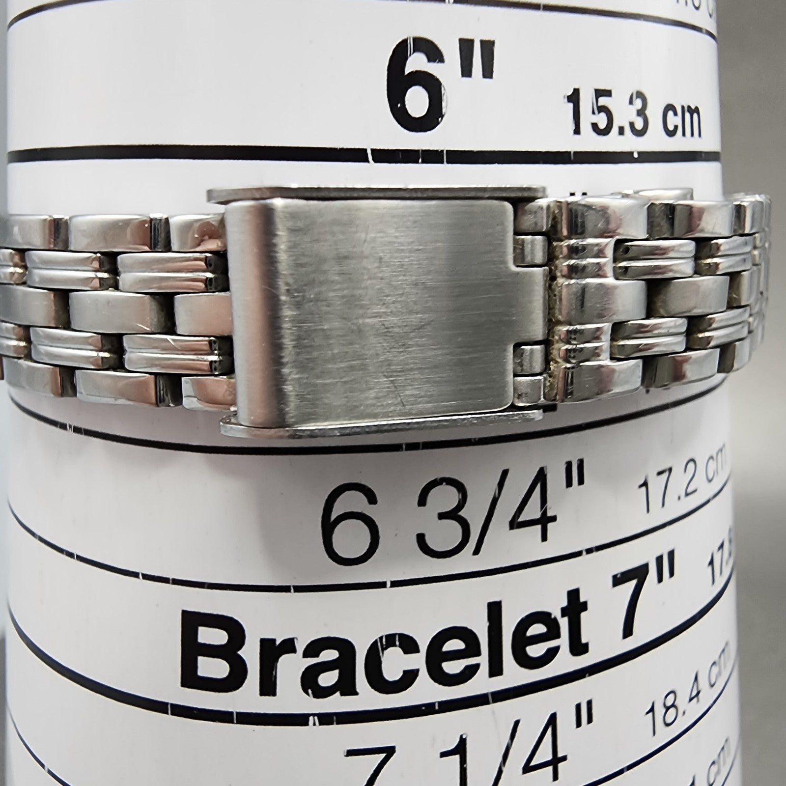 Seiko ALBA Solar Watch Women 27mm Silver Dial Silver Tone Round V1810AL0 Runs10