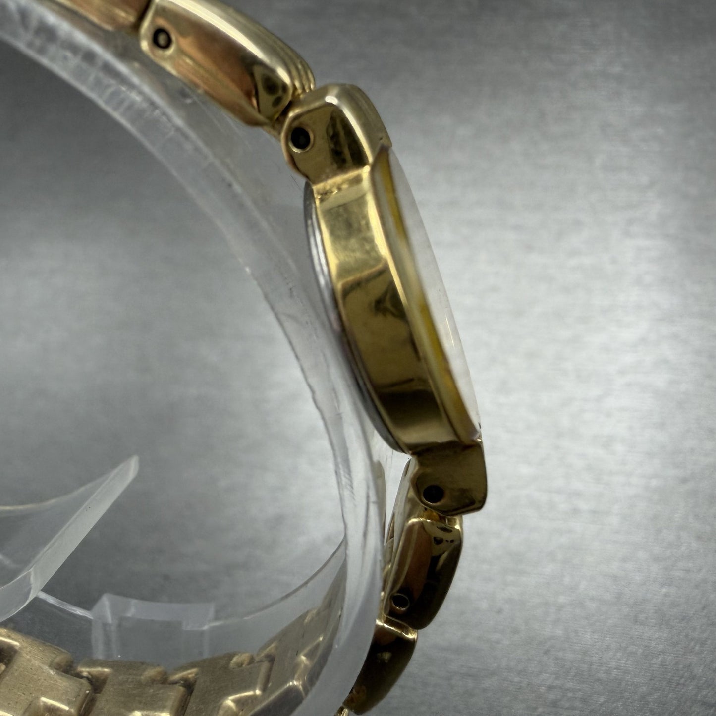 Citizen Elegance Watch Women 17mm MOP Dial Gold Tone Round Bangle New Battery3