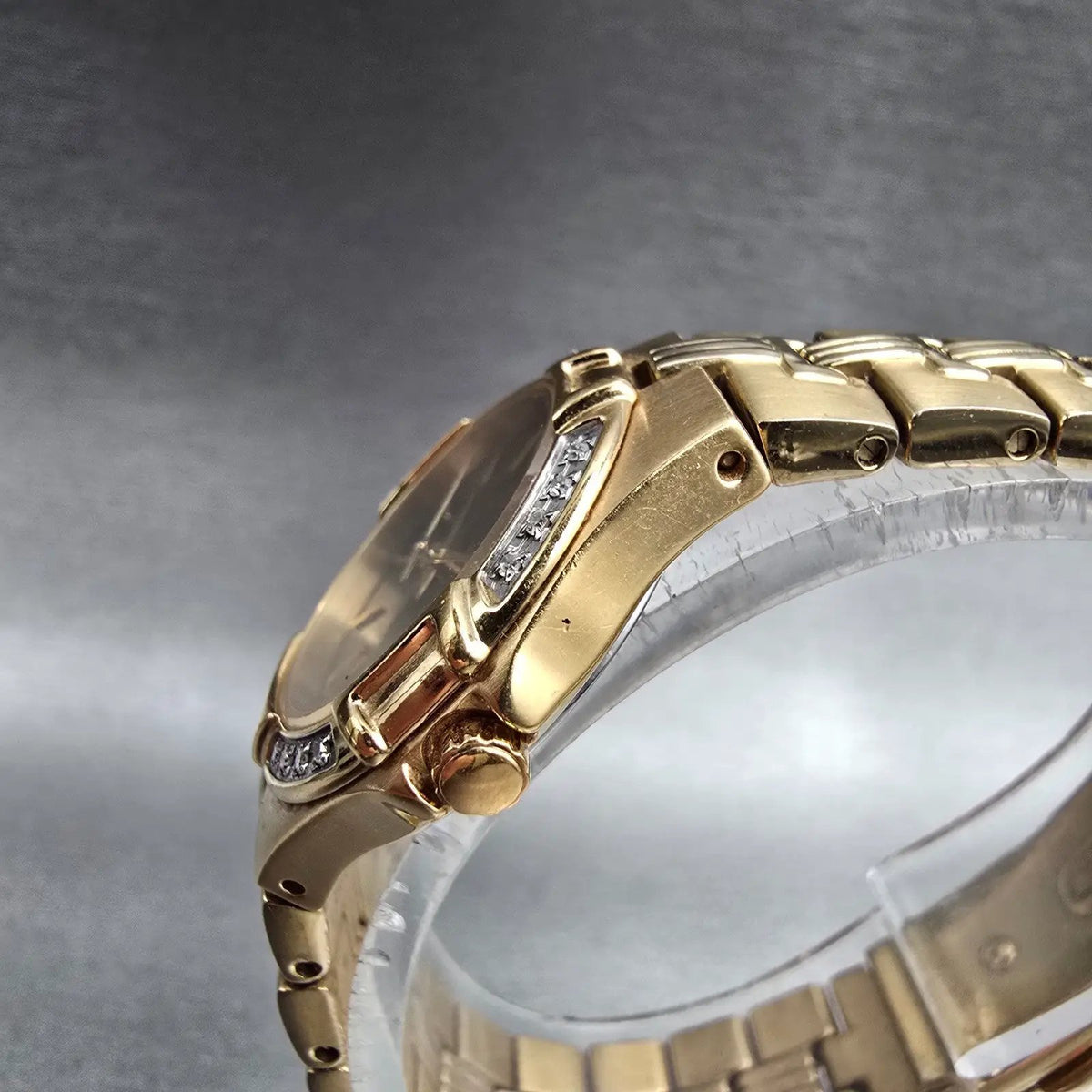 Seiko Watch Women 25mm Black Dial Gold Tone Date Diamonds 7N82-0DT0 New Battery2