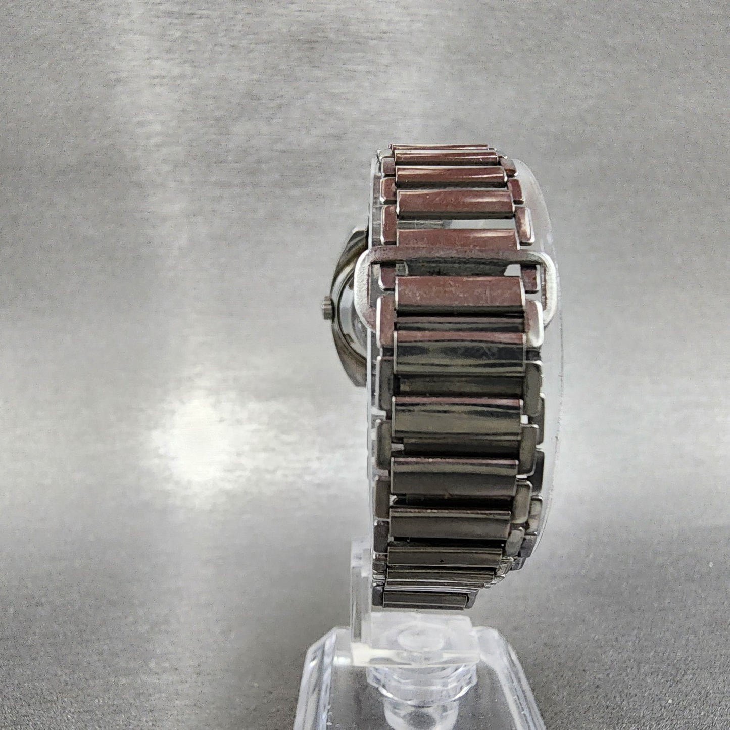 Citizen Watch Women 24mm Silver Dial Silver Tone Manual 552119 Runs7