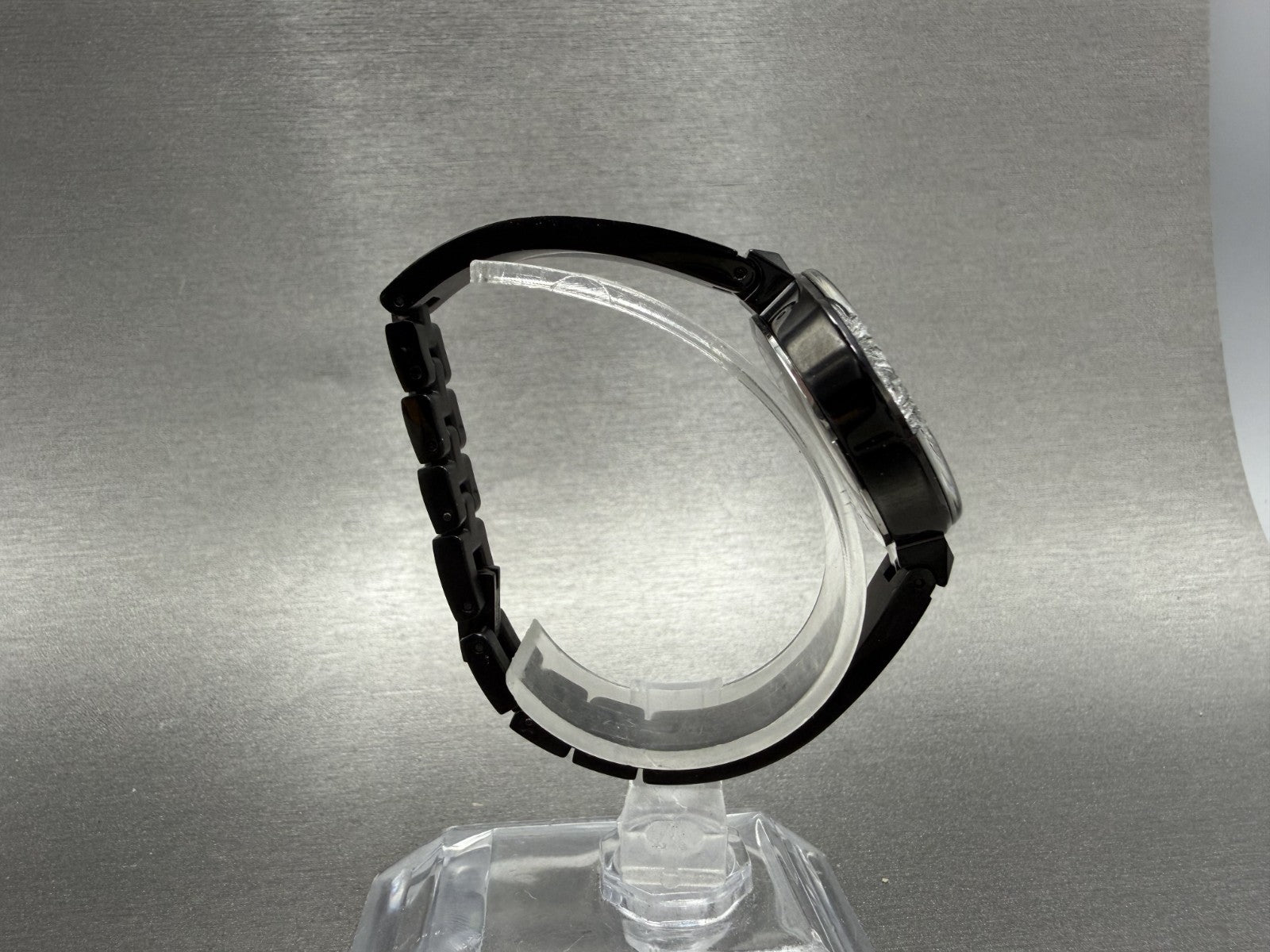 Movado Bold Bangle Watch Women 28mm MOP Dial Black Tone Round 3600775 CHIPPED!!!13