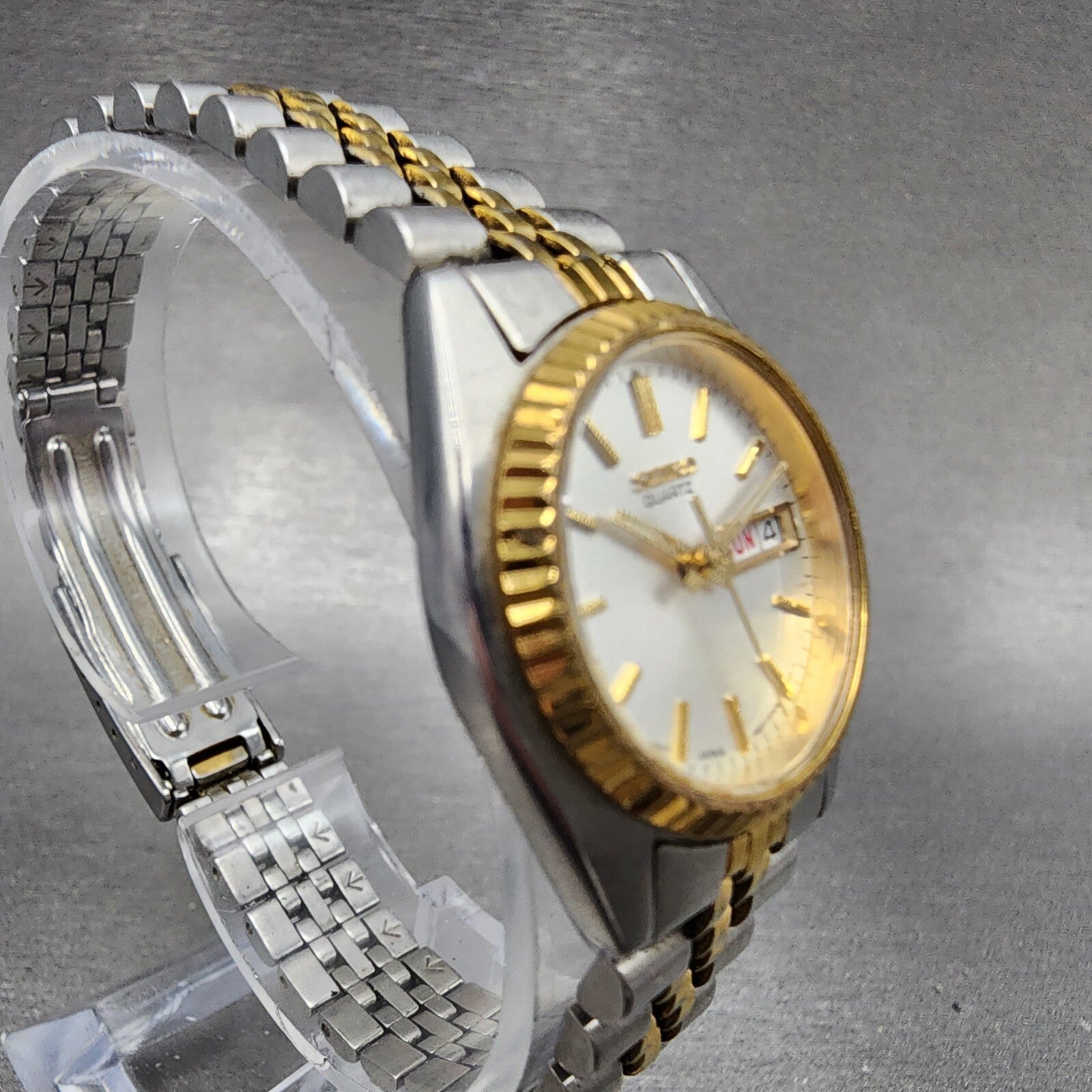 Seiko Watch Women 24mm White Dial Two Tone Daydate Round 7N830041 New Battery3