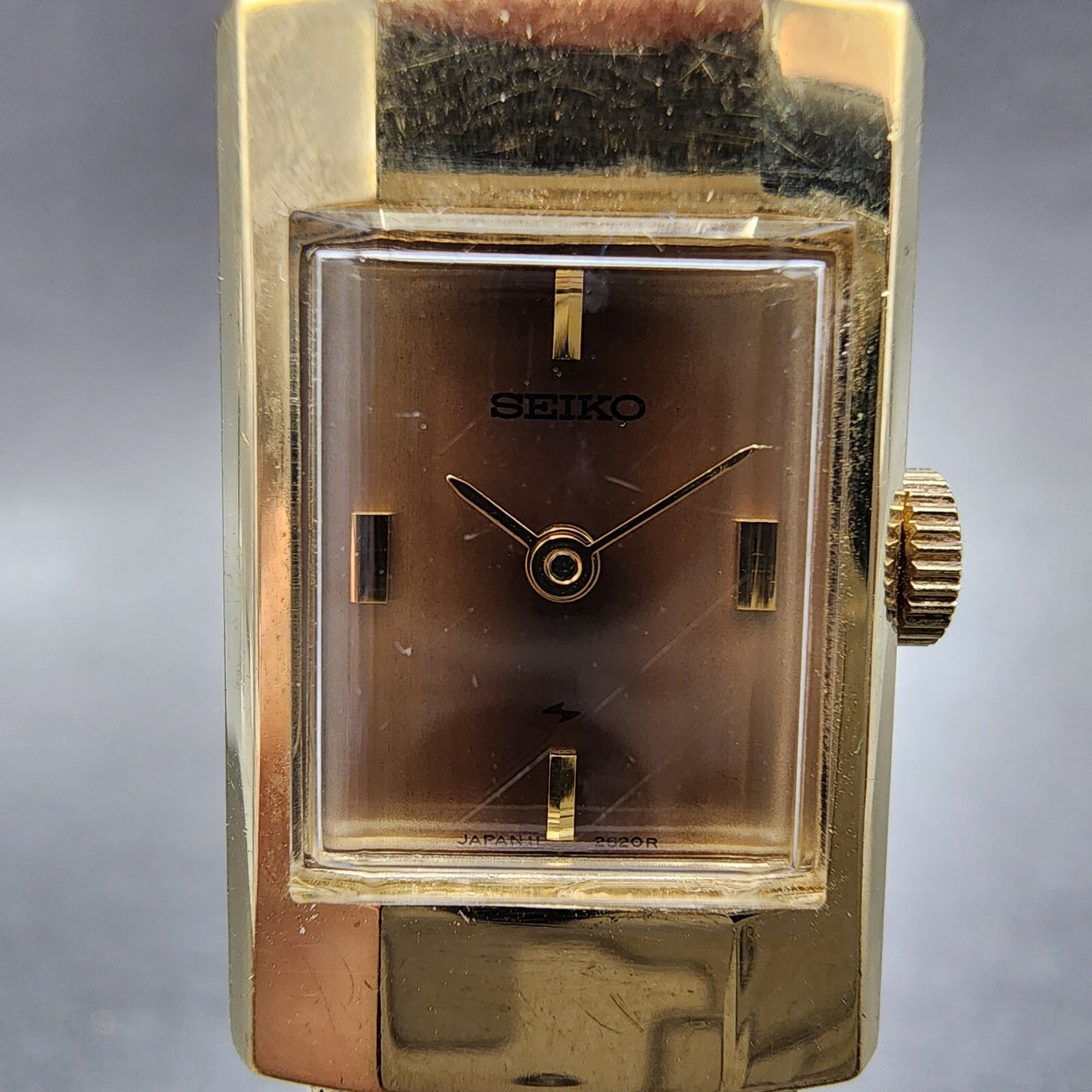 Seiko Tank Watch Women 16mm Gold Dial Gold Tone 113849 Rectangle Manual Wind1