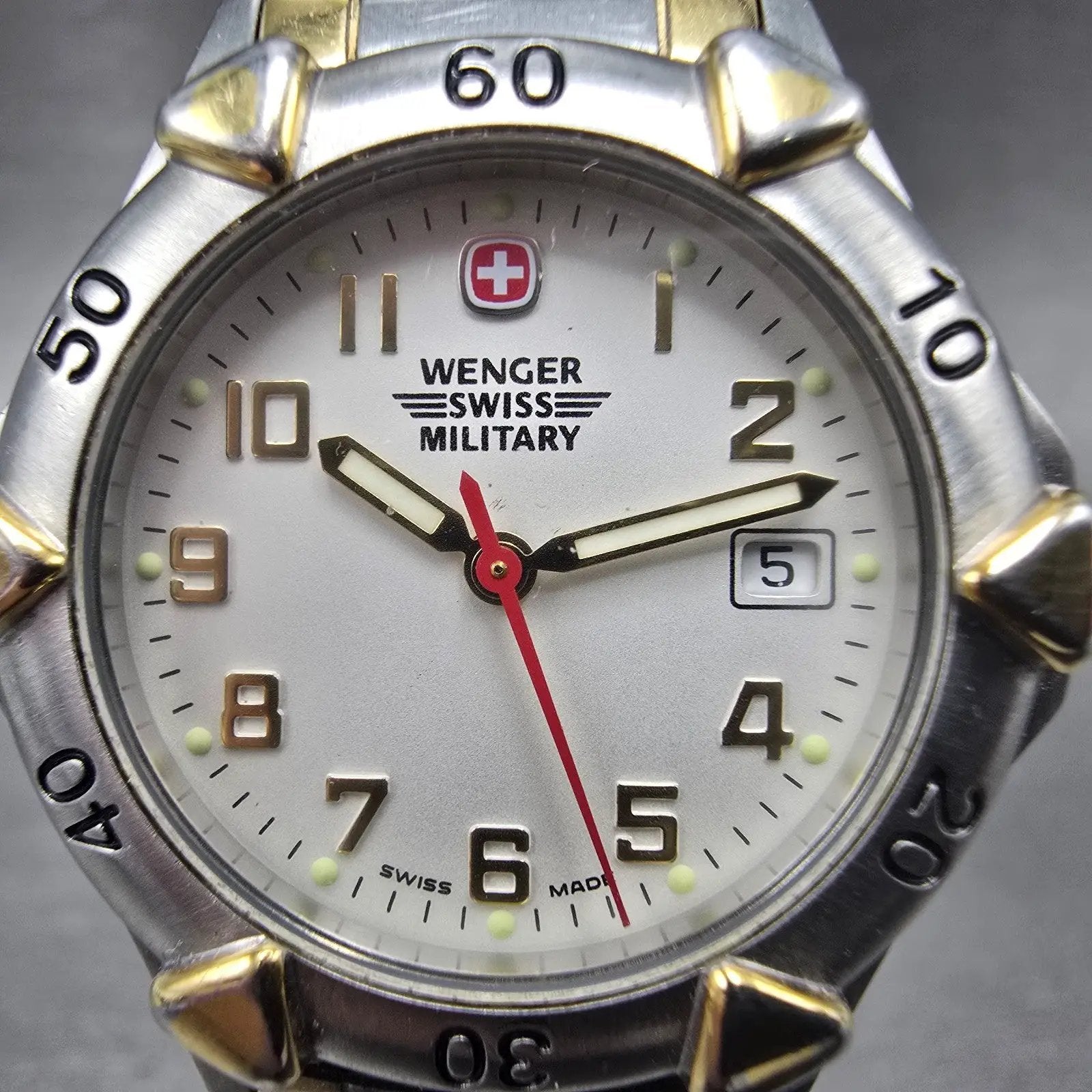 Wenger Swiss Military Dive Watch Women 30mm White Dial TwoTone Date 79052 NewBat1