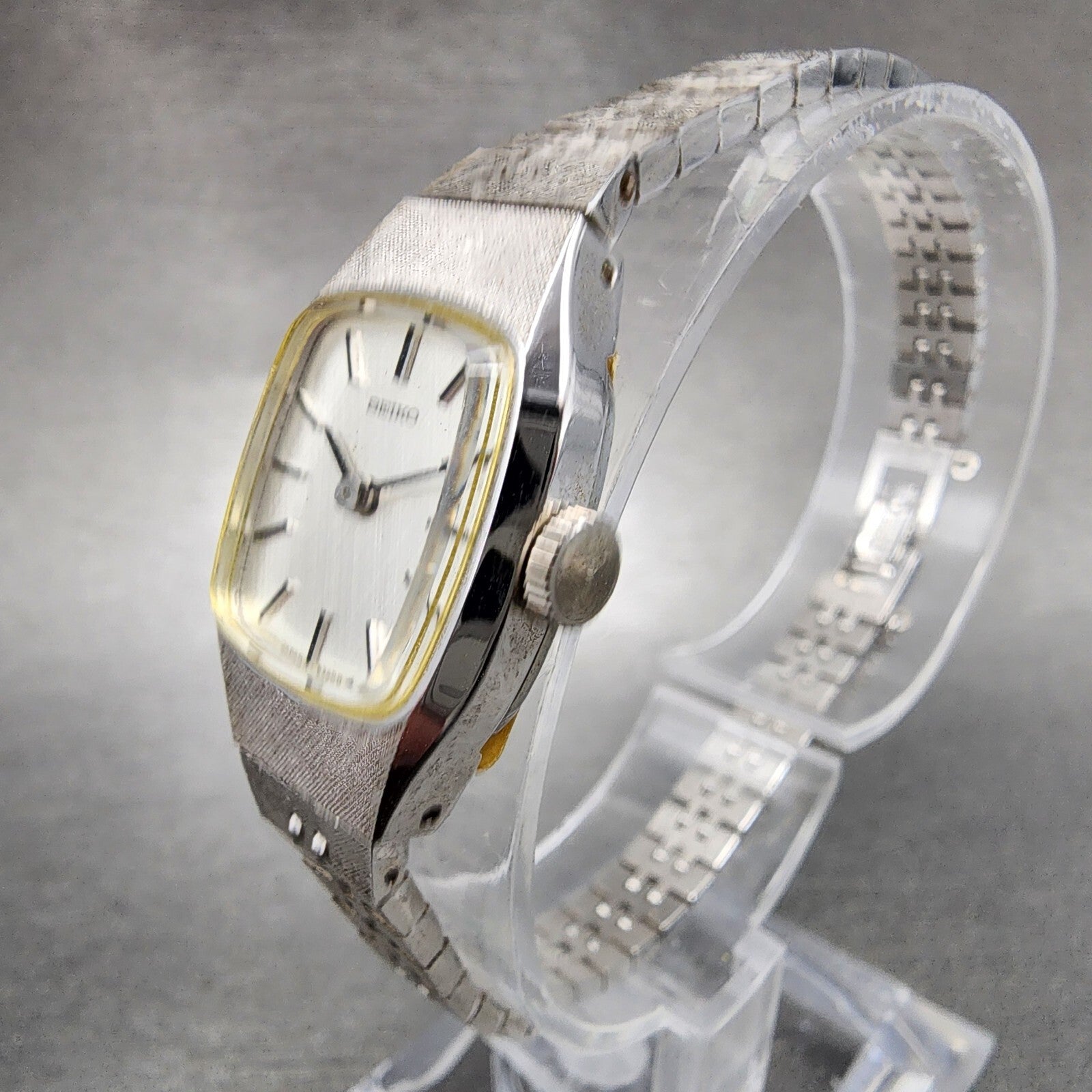 Seiko Watch Women 17mm Silver Dial Silver Tone Rectangle Manual Wind Runs  NOS3