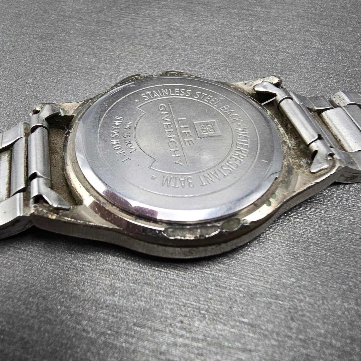 Givenchy Watch Men 35mm White Dial Silver Tone Round  Broken Bracelet PARTS12