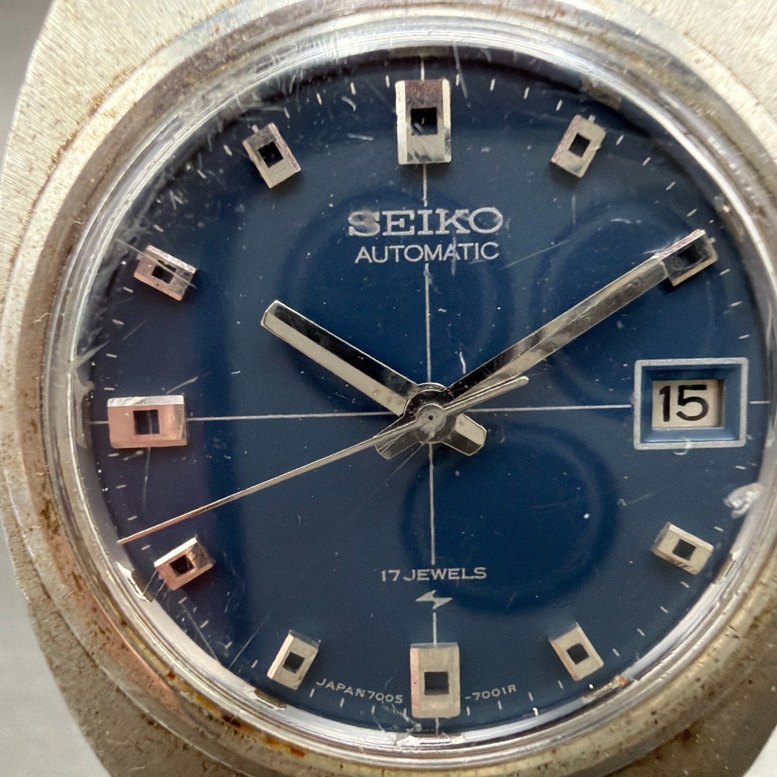 Seiko Automatic Watch Men 35mm Blue Dial Silver Tome Date 7005-7001 Runs Vintage1