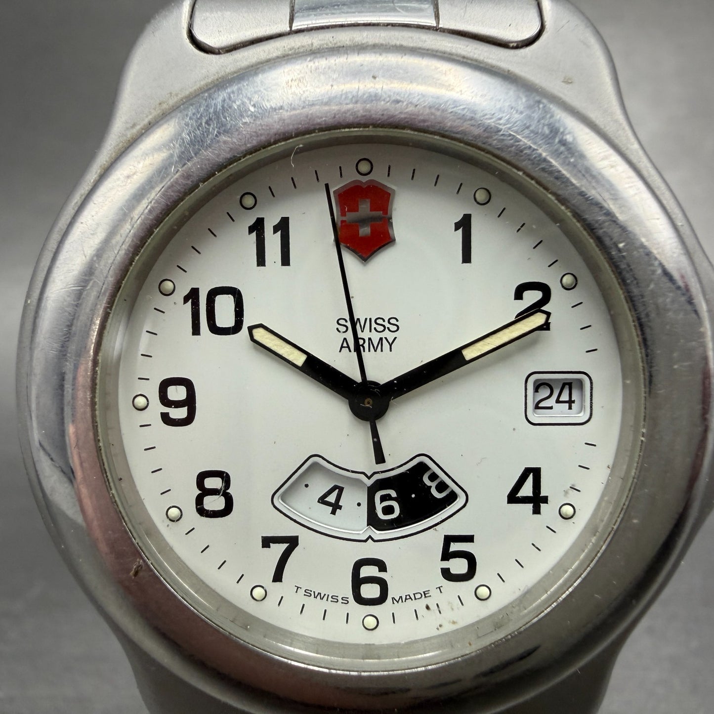 Victorinox Swiss Army Officer Dual Time Watch Men 40mm White Dial Silver Date1