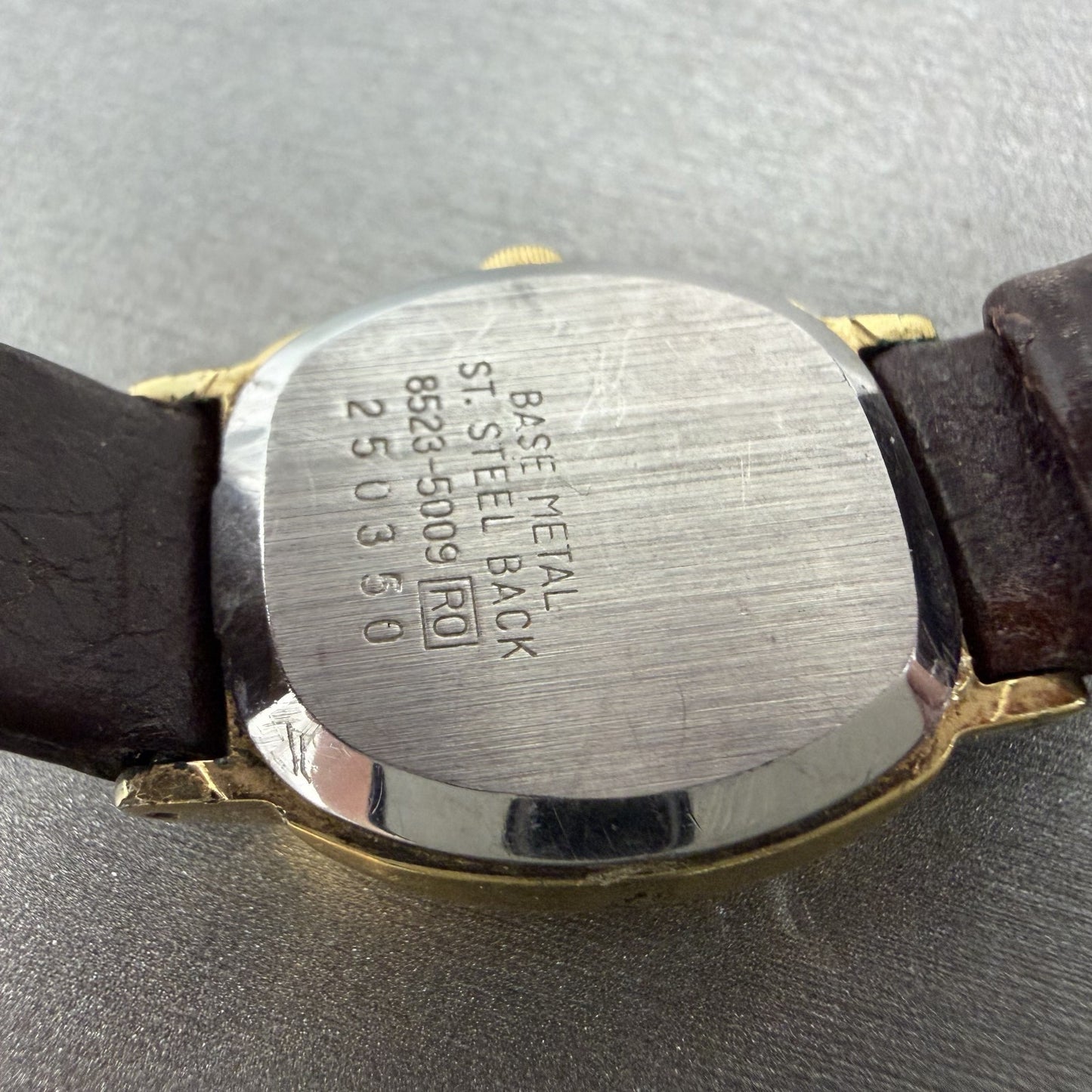 Seiko SQ Watch Women 21mm Champagne Dial Gold Tone Daydate 8523-5009 New Batt JO9