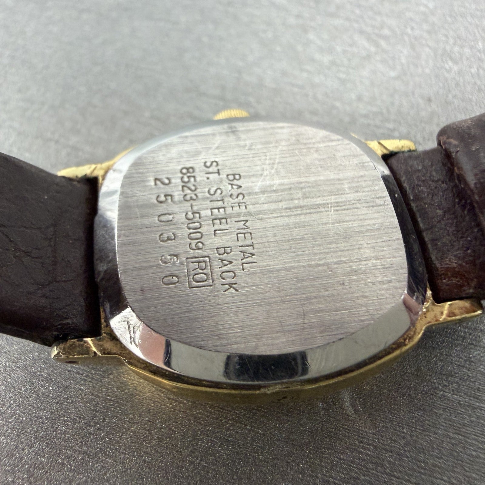 Seiko SQ Watch Women 21mm Champagne Dial Gold Tone Daydate 8523-5009 New Batt JO9