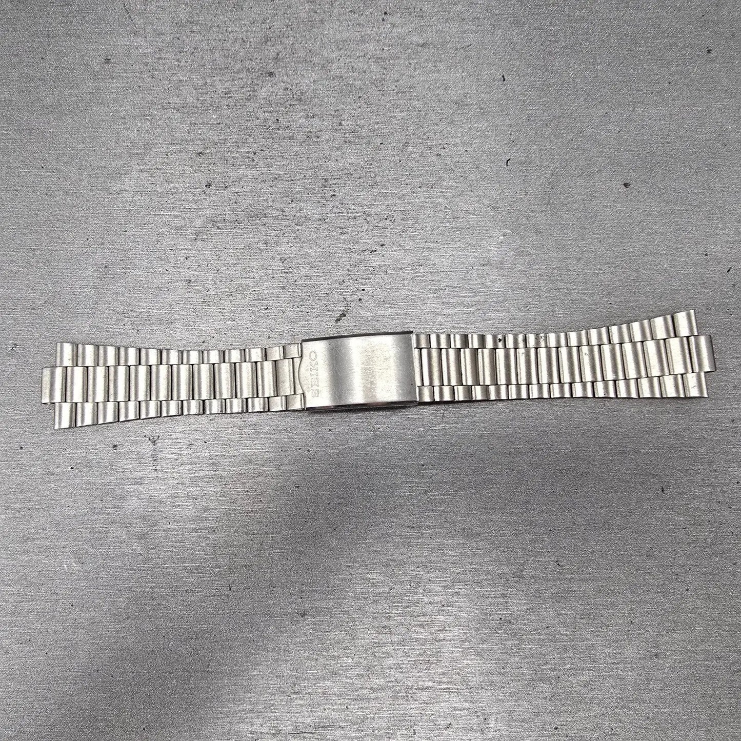 Seiko  Bracelet 20mm Stainless Steel Silver Tone Tri Folding Clasp VTG Japan0