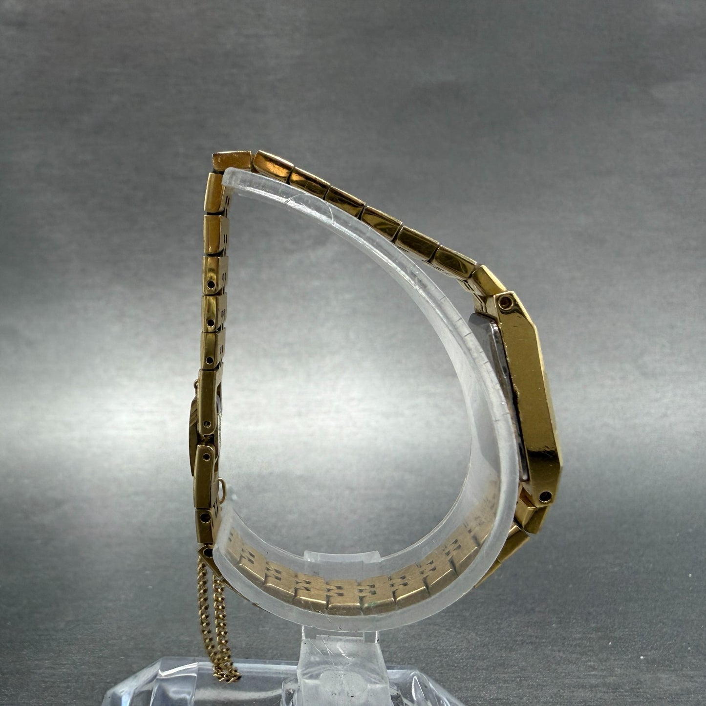 Seiko Tank Watch Women 12mm Champagne Dial Gold Tone 2E20-5559 New Battery BE48