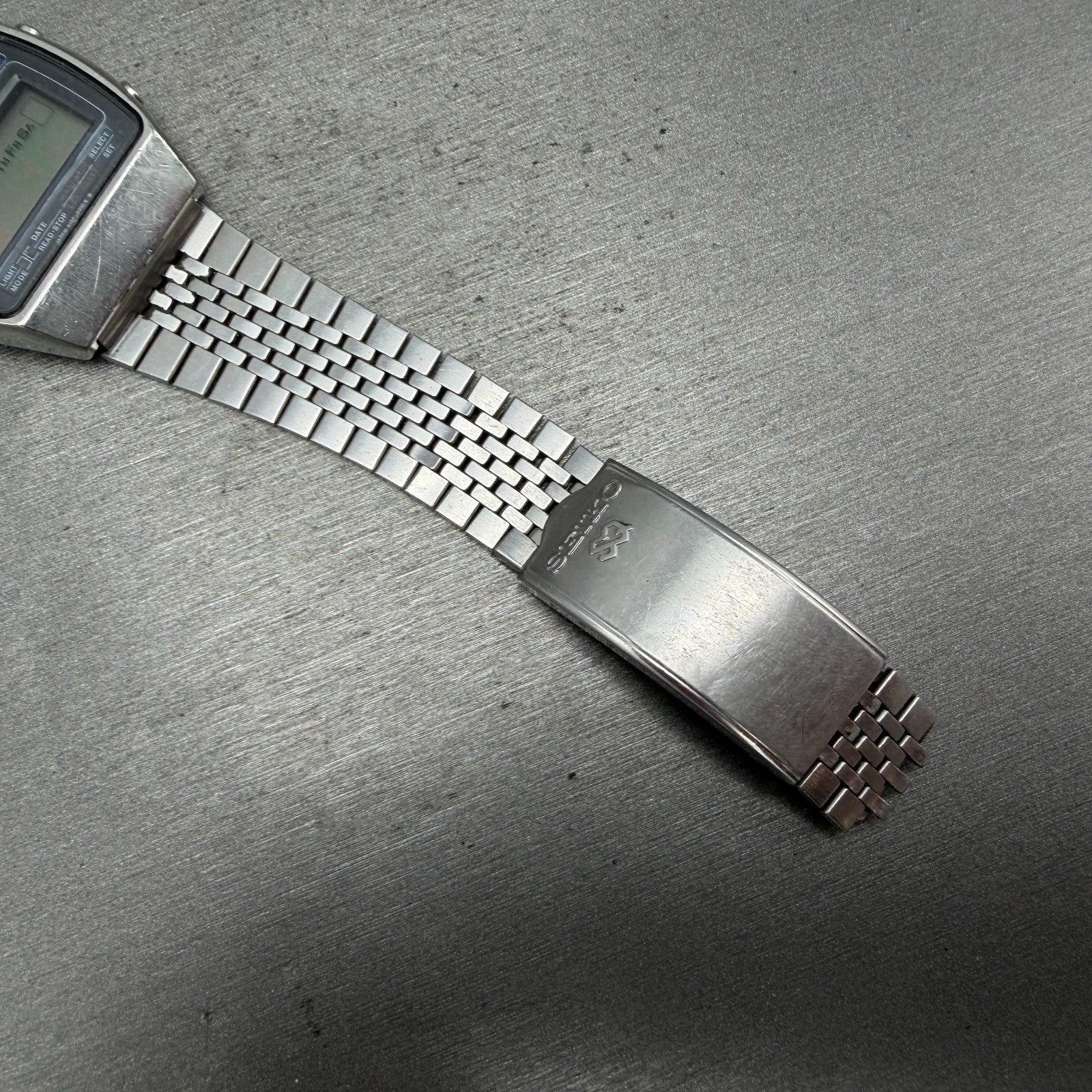 Seiko Digital Watch Men 34mm LCD Alarm Chrono Solar Silver Tone A156-5029 PARTS7