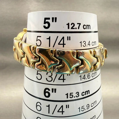 Citizen Watch Women 17mm MOP Dial Gold Tone Oval 3220-326130 New Battery VTG9
