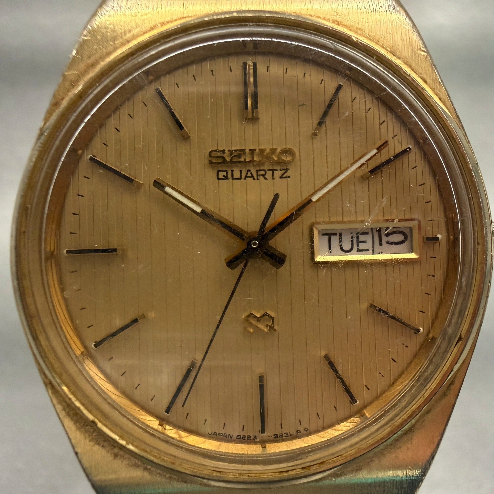 Seiko SQ Watch Men 35mm Gold Dial Gold Tone Daydate Round 8223-8029 New Battery1