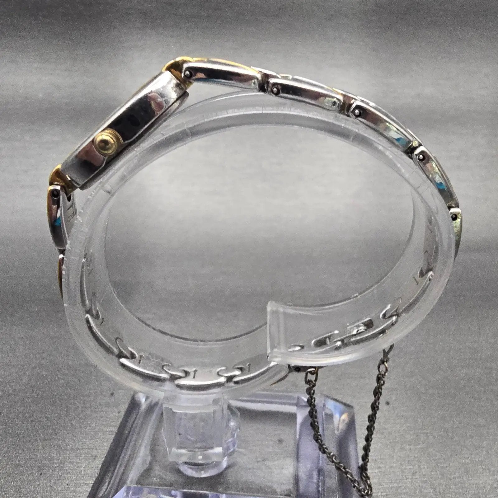 Seiko Watch Women 13mm Silver Dial Two Tone Oval 1E20-5270 New Battery Vintage6