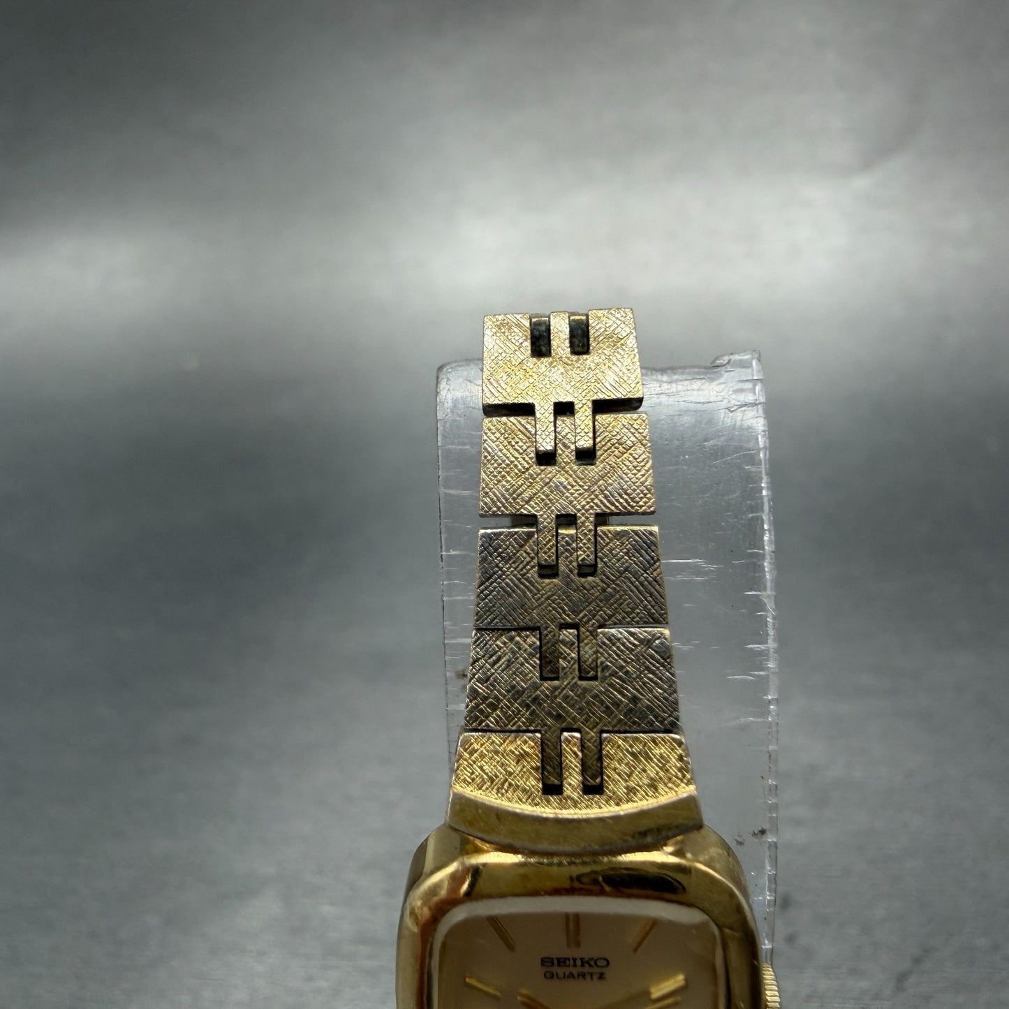 Seiko Tank Watch Women 16mm Champagne Dial Gold Tone 1400-7619 New Battery4
